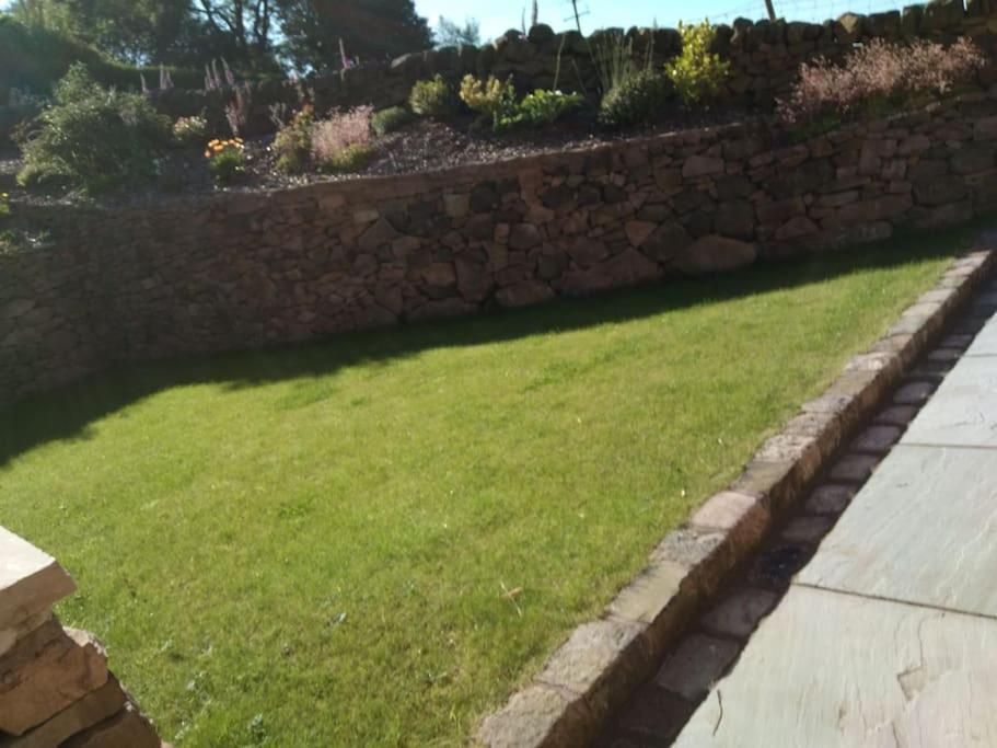 Staycation 3-Bedroom Home With Panoramic Views Free Off Road Parking Endon Esterno foto
